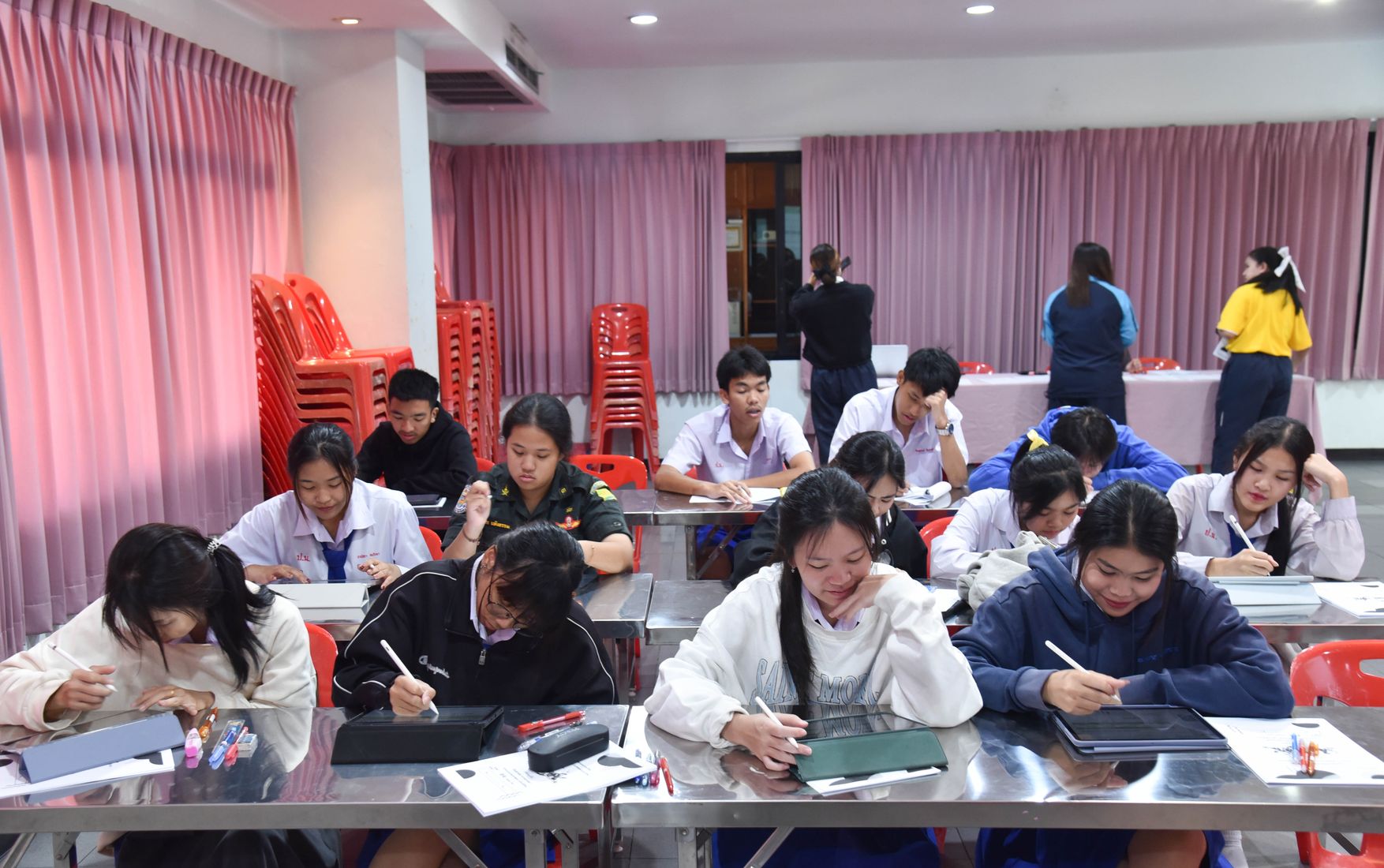 โรงเรียนปรีชานุศาสน์